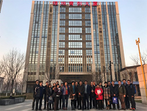 北京市通州药监局及企业代表考察学习